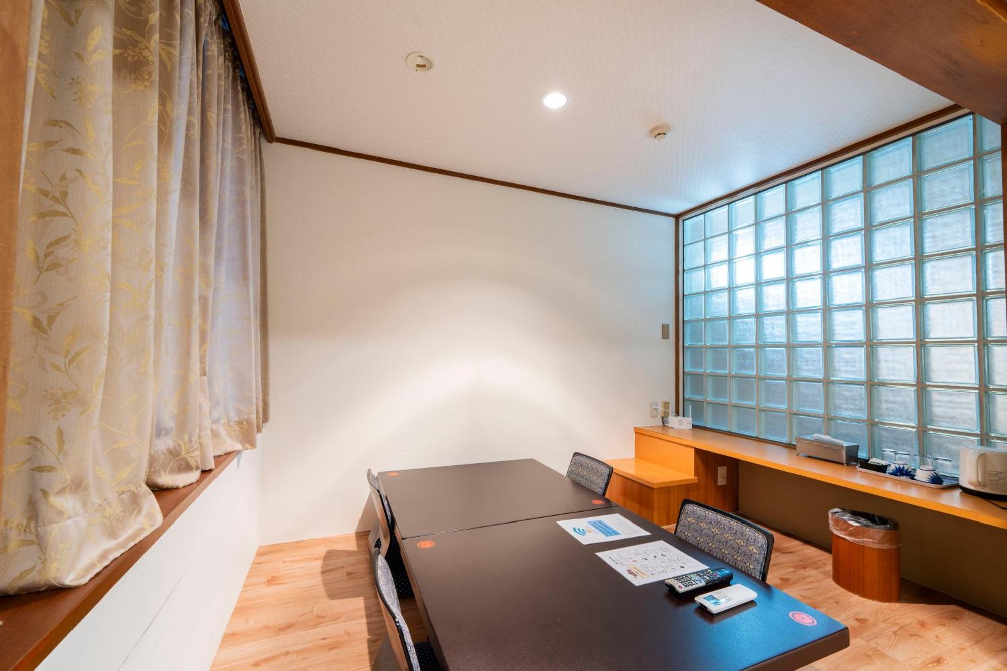 Hotel 富士祥栄会館 à Oyama  Extérieur photo
